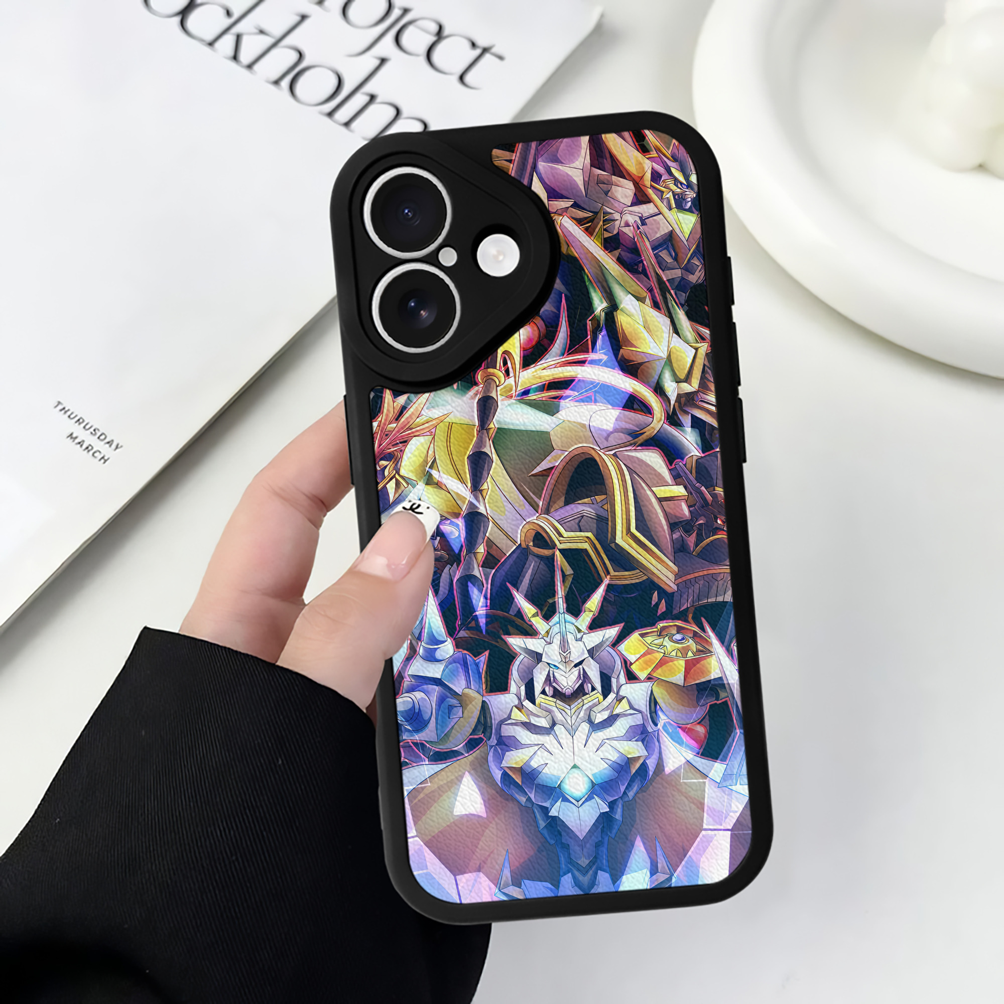 （画像用） Digimon デジタルモンスター/デジモン 【iPhone 16シリーズ対応】シリコンスマホケース（レザー調） 材質：シリコン